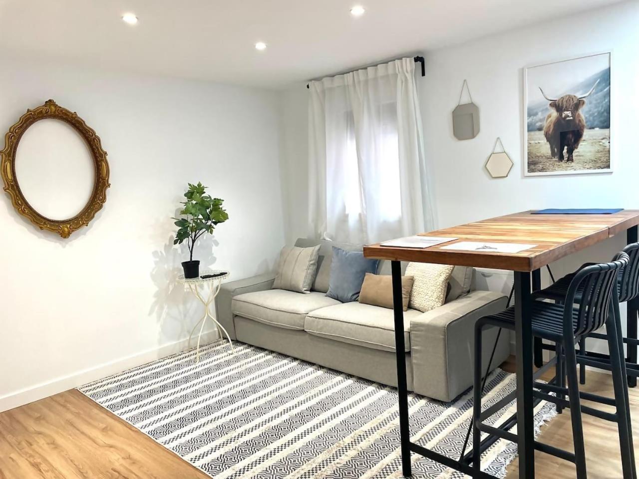 Moderno Apartamento Cerca Del Metro Bilbao Esterno foto