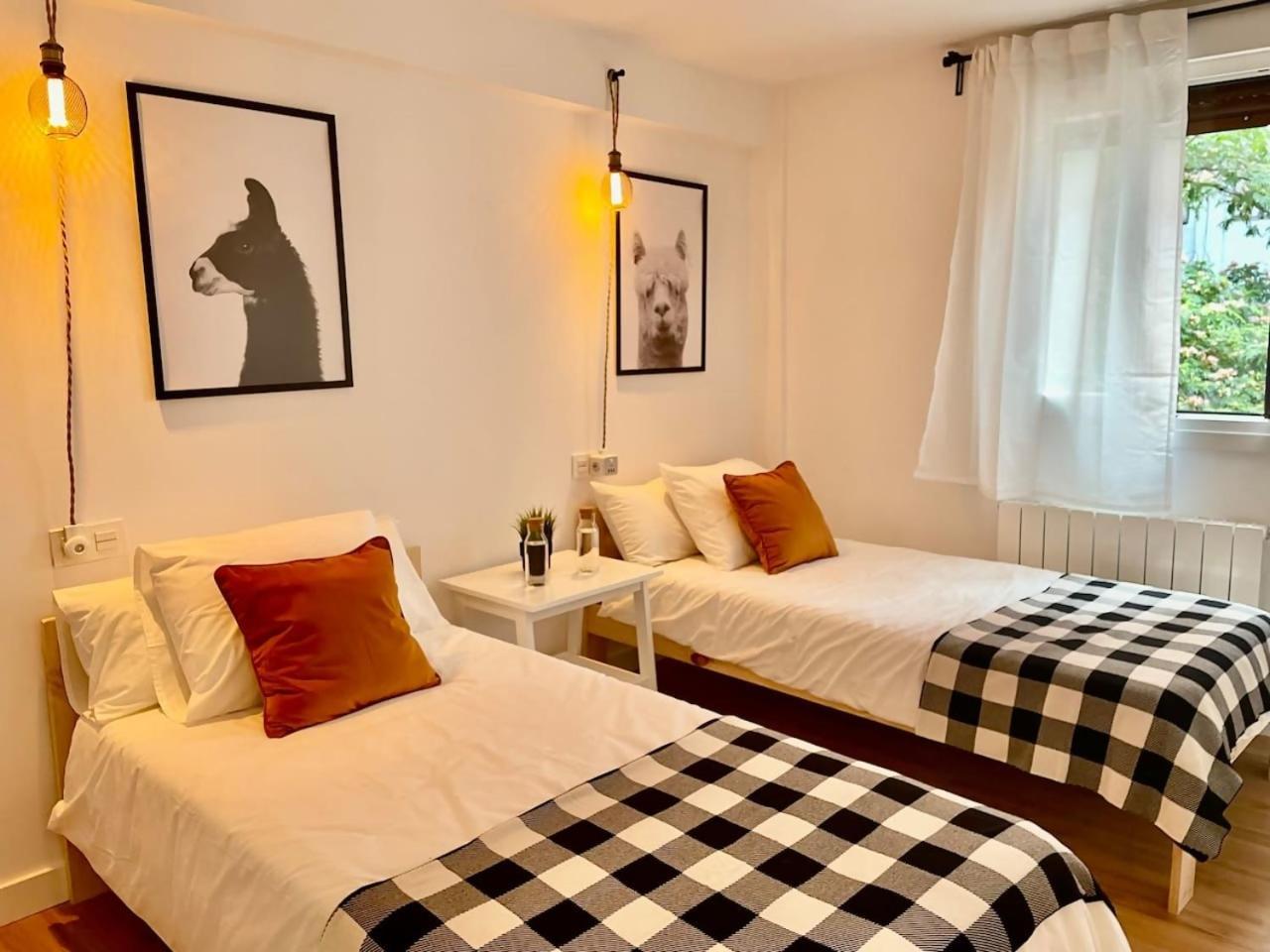 Moderno Apartamento Cerca Del Metro Bilbao Esterno foto